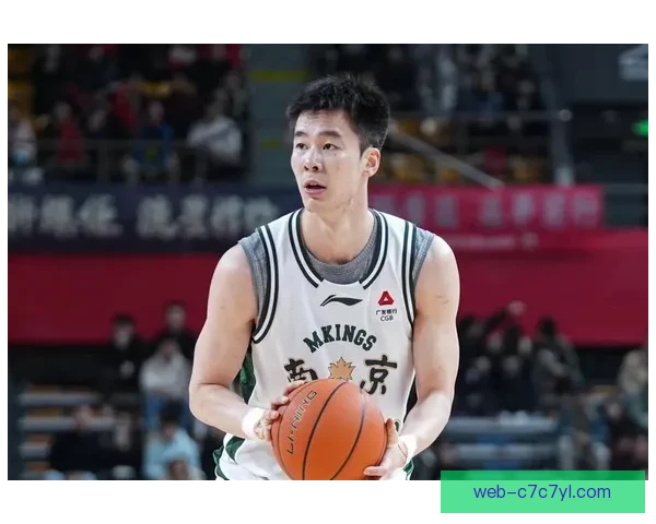 同曦缺郭昊文发挥难 仅两人支撑季后赛